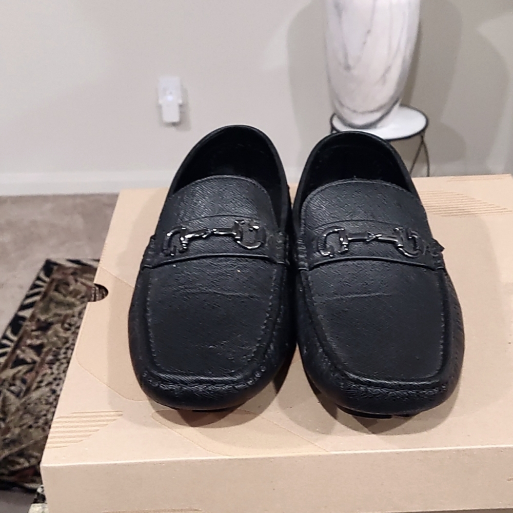 Men's shoes